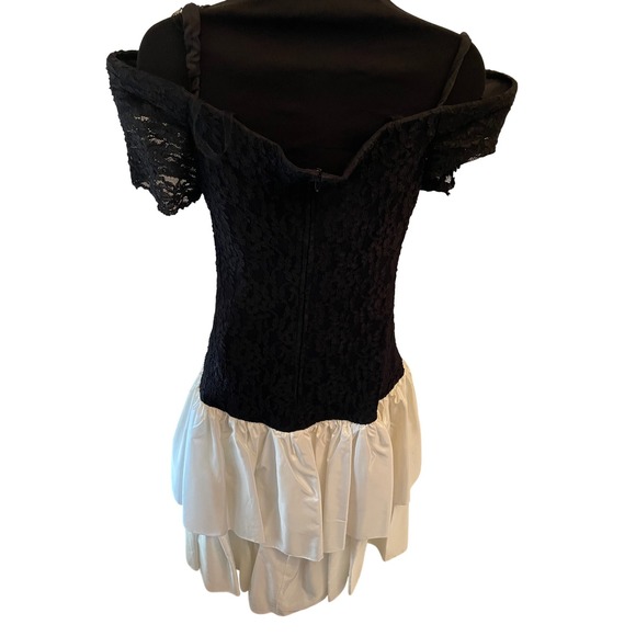 Susan Roselli Vijack Black Lace Off Shoulder Ruffled Bow Party Dress 9-10 USA - Picture 3 of 9